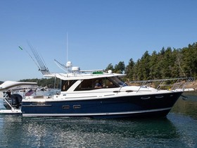 Cutwater 32 Coupe