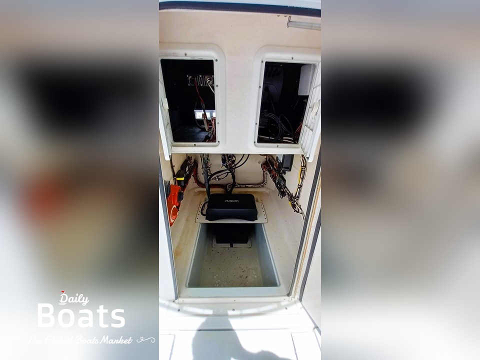 2004 Contender Center Console Cuddy Cabin for sale. View price, photos