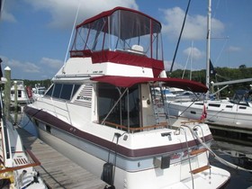 1988 Cruisers Yachts 3380 Esprit for sale
