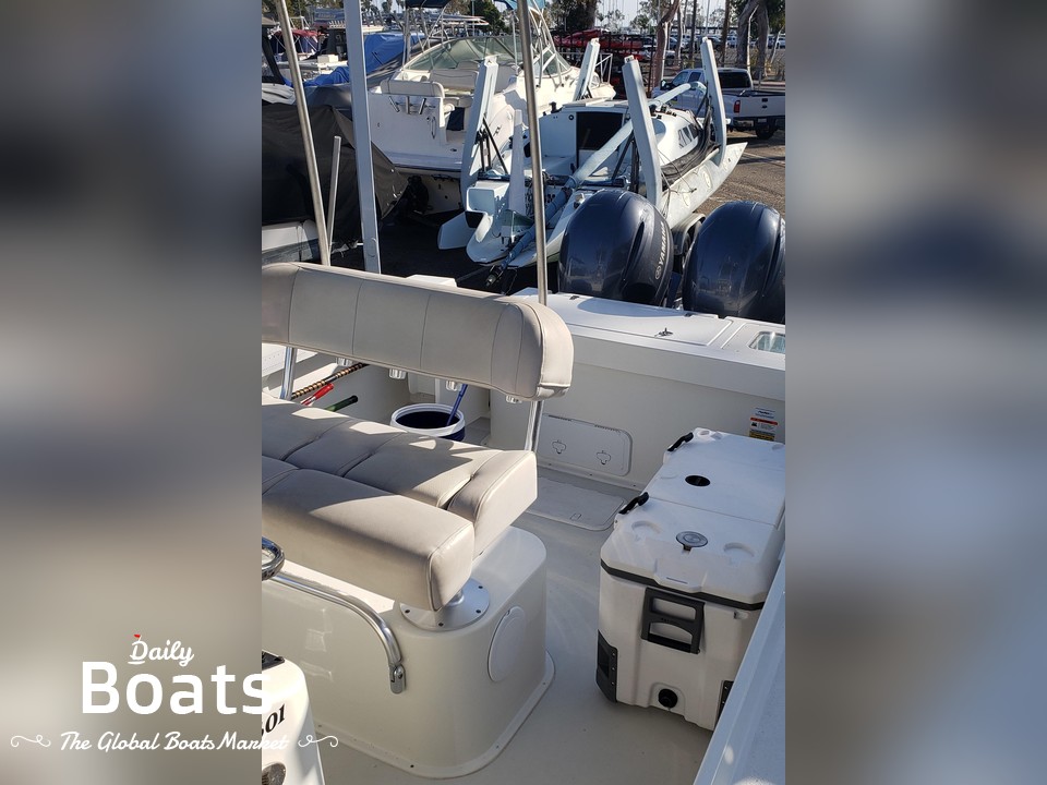 2016 Parker 2501 Center Console for sale. View price, photos and Buy
