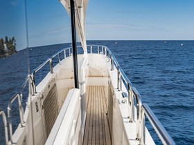 2020 Sunseeker 86 Yacht eladó