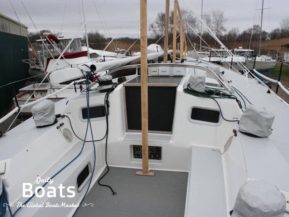 1990 J Boats 44