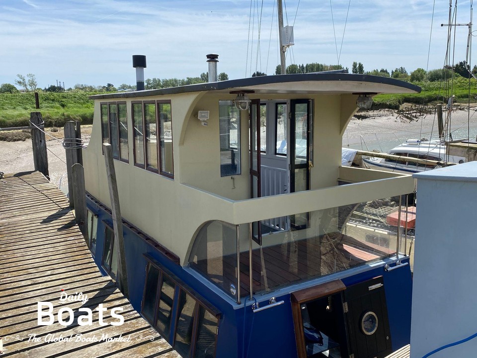 1969 Houseboat Conversion
