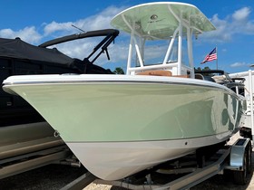 Sea Hunt Ultra 219