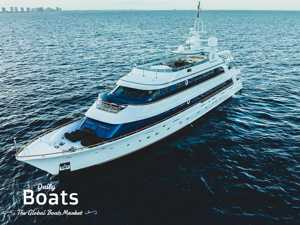 2005 Christensen Tri-Deck