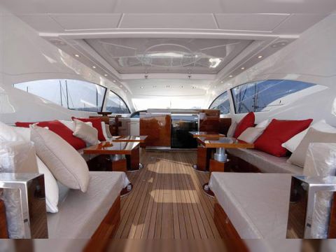 Mangusta 72