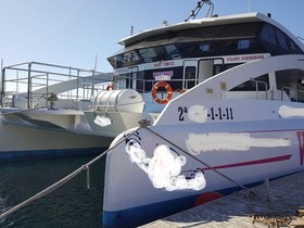 2001 Custom Commercial Catamaran Cala San Vicent на продажу