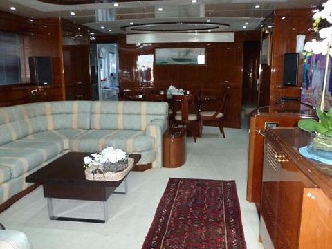 Acquistare 2003 Benetti 83