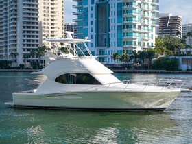 Riviera 37 Flybridge