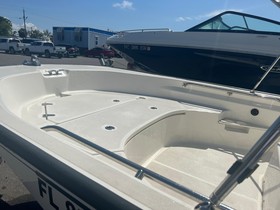 2021 Boston Whaler 170 Montauk zu verkaufen