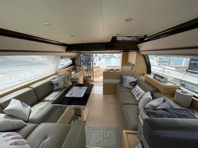 2011 Ferretti Yachts 570