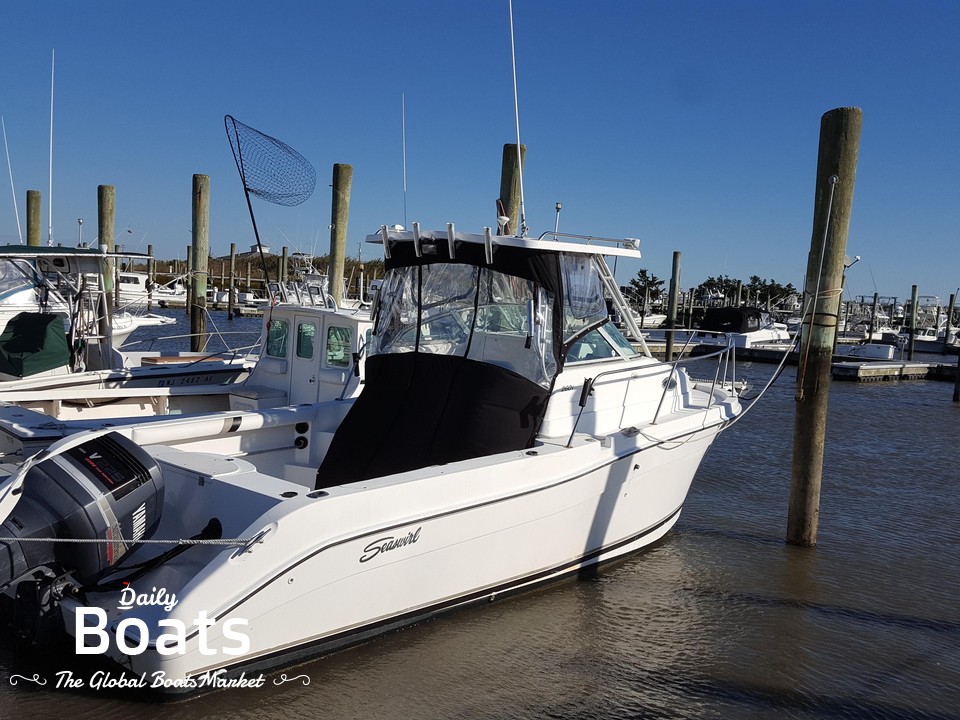 2002 Seaswirl Striper 2601 Walkaround O/B for sale. View price, photos and Buy 2002 Seaswirl