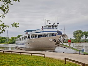 1992 AB Cruise Ship Inland Waterways на продажу