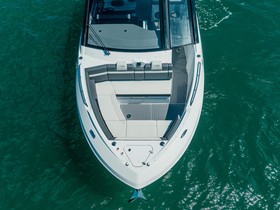 Αγοράστε 2021 Cruisers Yachts 42 Gls