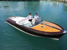 Riva Super Aquarama