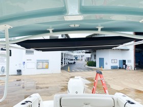 Buy 2019 Boston Whaler 23 Vantage Dc