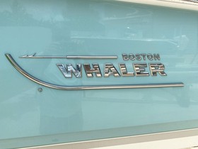 2019 Boston Whaler 23 Vantage Dc na prodej