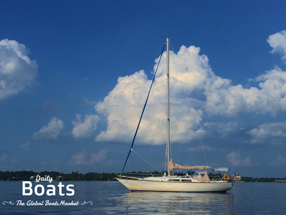 1977 C&C 38 Landfall for sale. View price, photos and Buy 1977 C&C 38