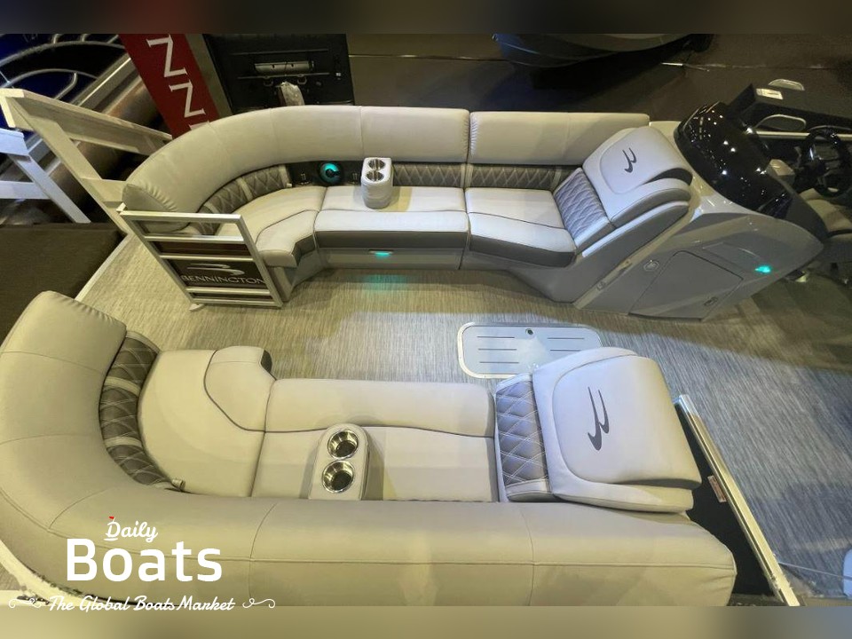 2022 Bennington Lx 26 Swingback for sale. View price, photos and Buy