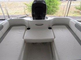 2017 Bayliner Element E18