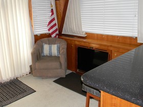 2001 Navigator 56