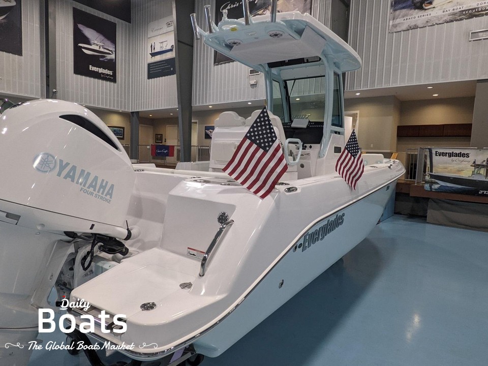 2021 Everglades 235 Center Console for sale. View price, photos and Buy