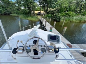 2004 Luhrs 32 Open