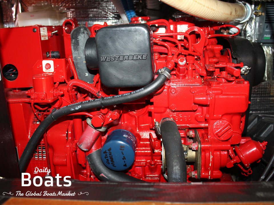 2004 Hunter 420 for sale. View price, photos and Buy 2004 Hunter 420