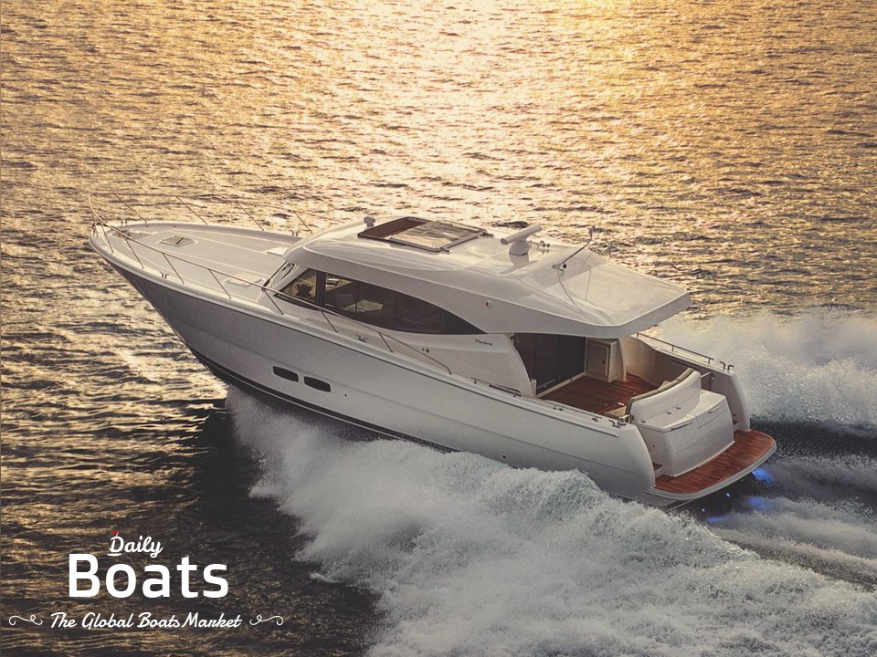 2016 Maritimo S48