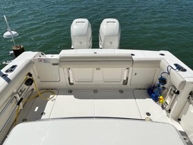 Osta 2022 Boston Whaler 330 Outrage