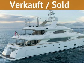 Ferretti Yachts Custom Line 130