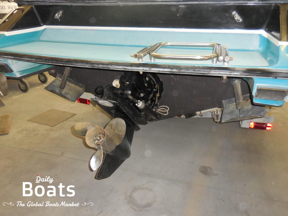 1988 Formula 242 Ls for sale. View price, photos and Buy 1988 Formula