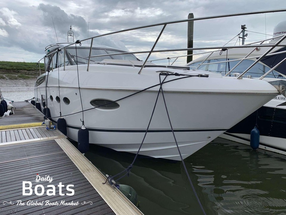 2016 Princess V48 Deck