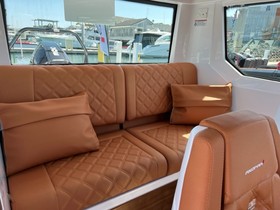 2022 Axopar Cabin With Wet Bar Brabus Trim Line na prodej