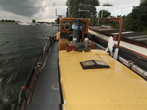 1909 Sleepboot
