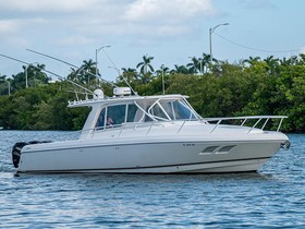 Købe 2010 Intrepid 390 Sport Yacht