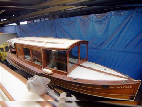Kupić Notarisboot