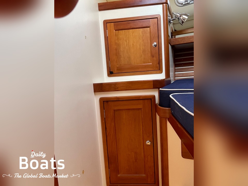 1998 Little Harbor Whisperjet 36 for sale. View price, photos and Buy