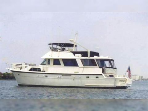 Hatteras 61 Cockpit Motor Yacht