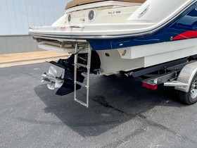 2017 Sea Ray 250 Slx