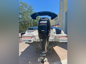 Buy 2014 Sea Ray 220 Sundeck Outboard
