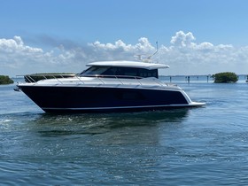 2022 Tiara Yachts 49 Coupe na prodej