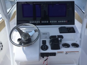 2018 Sportsman Open 252 Center Console