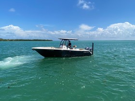 Sportsman Heritage 251 Center Console