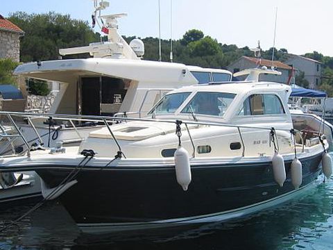 Piculjan Marine 830 RAB