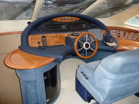 2001 Azimut 55