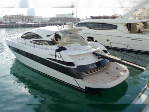 Pershing 50