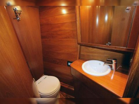 2007 Northwind 58 za prodaju