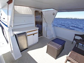 1990 Chris-Craft 427 Catalina myytävänä