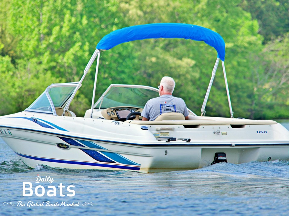 1999 Sea Ray 180 Bow Rider for sale. View price, photos and Buy 1999